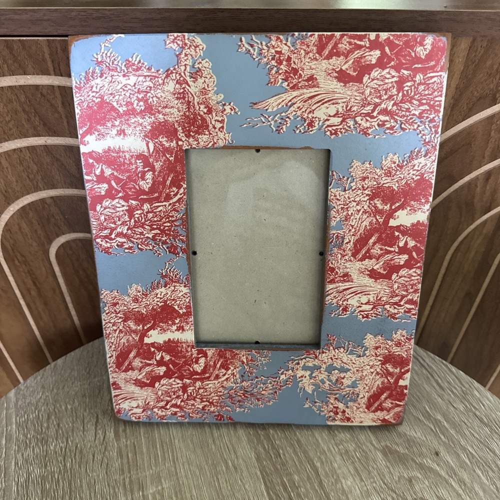 Wood Blue And Red Toile Pattern Picture Frame Shabby Chic 5x7 Opening Frame